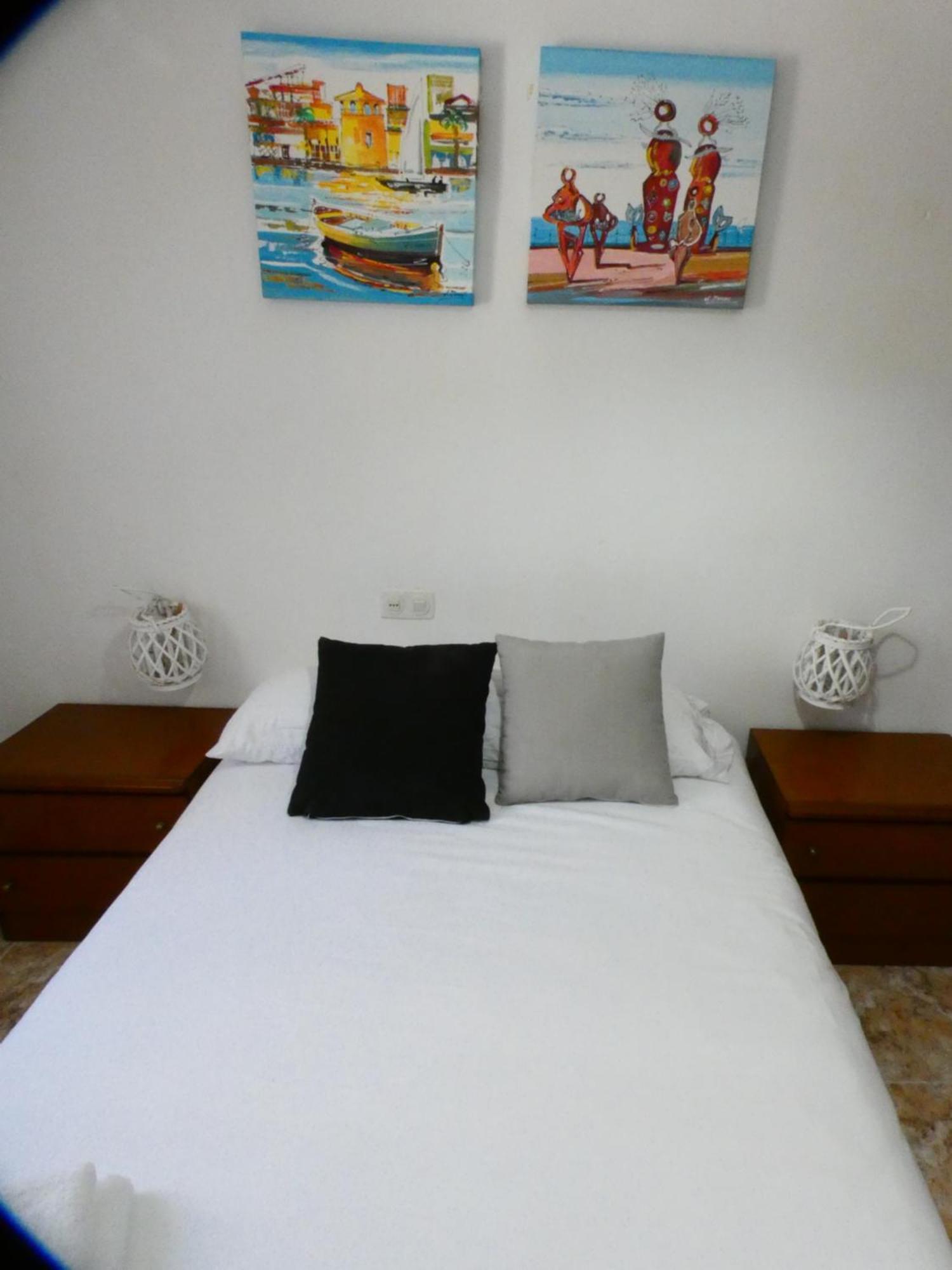 Apartamento Tiebas, Cambrils Bagian luar foto