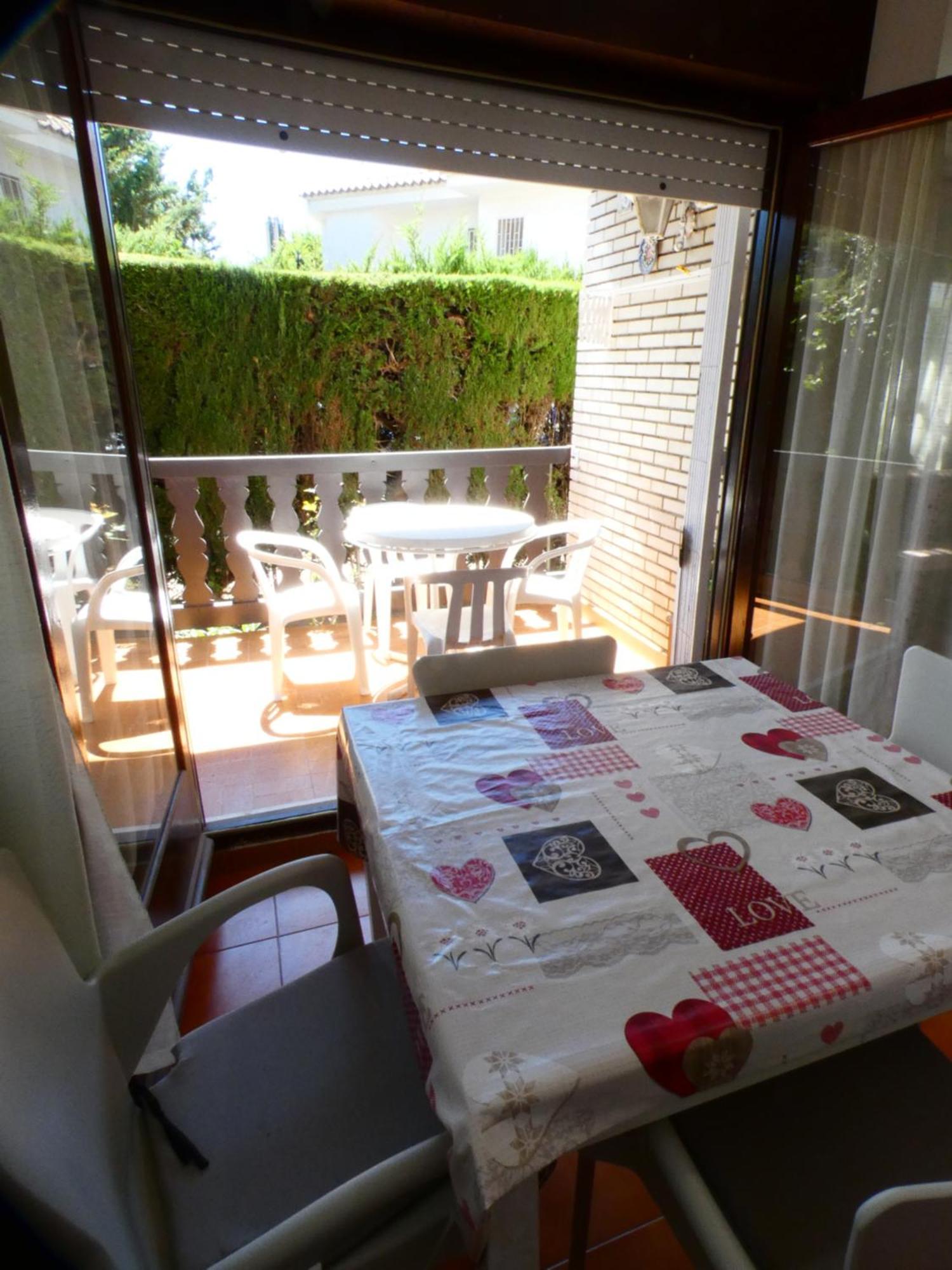 Apartamento Tiebas, Cambrils Bagian luar foto